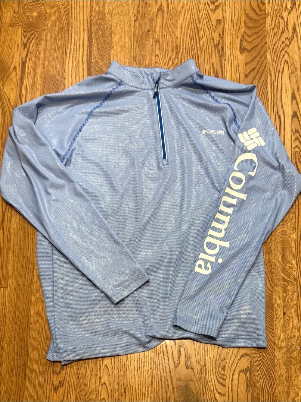 Columbia Men’s Half-Zip Long Sleeve Swim/outdoors spf 50 Top - Pale Blue